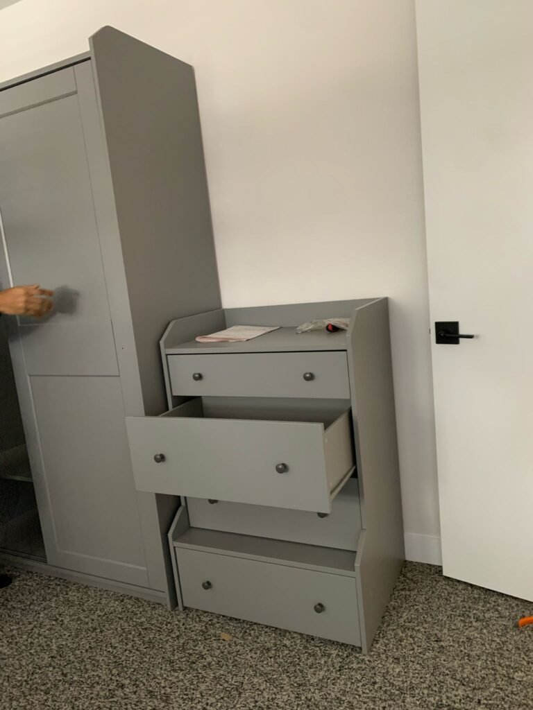 Furniture assembly service